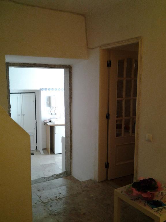 Typical Small House Near Lisbon Oeiras Exterior photo